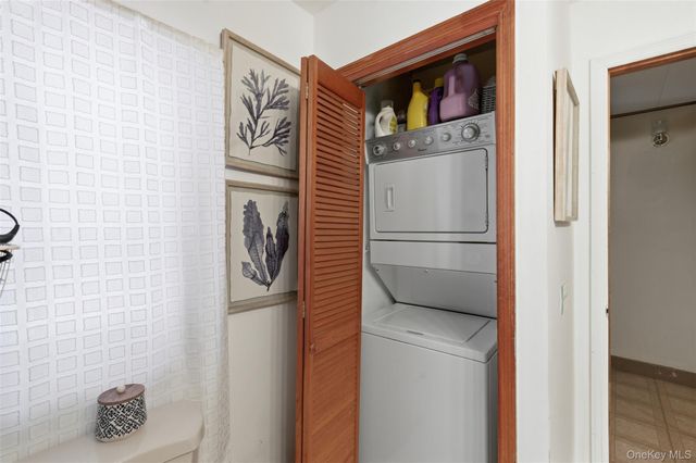 29 Hoover Place, Stony Point, NY 10980