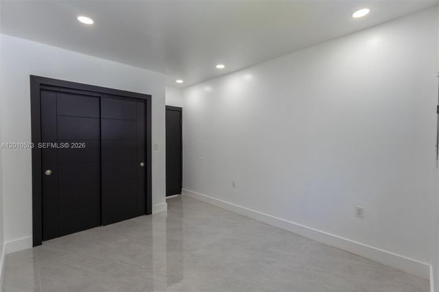 571 NW 152nd St Back, Miami, FL 33169