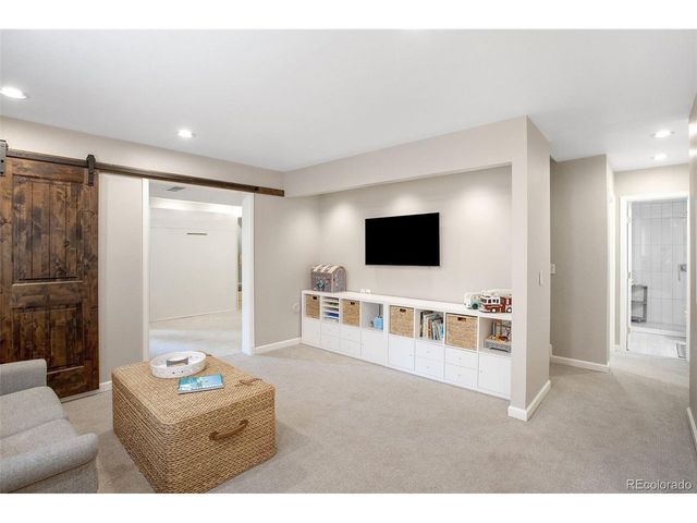 7269 S Sundown Cir, Littleton, CO 80120