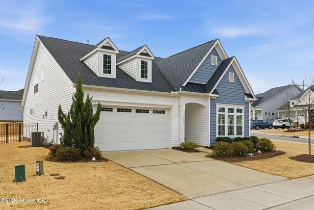 717 Warm Wind Drive, Clayton, NC 27527