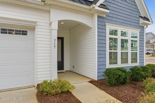 717 Warm Wind Drive, Clayton, NC 27527