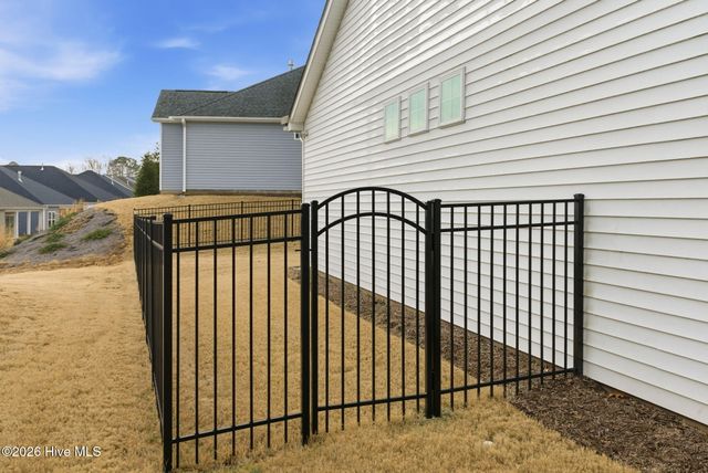 717 Warm Wind Drive, Clayton, NC 27527