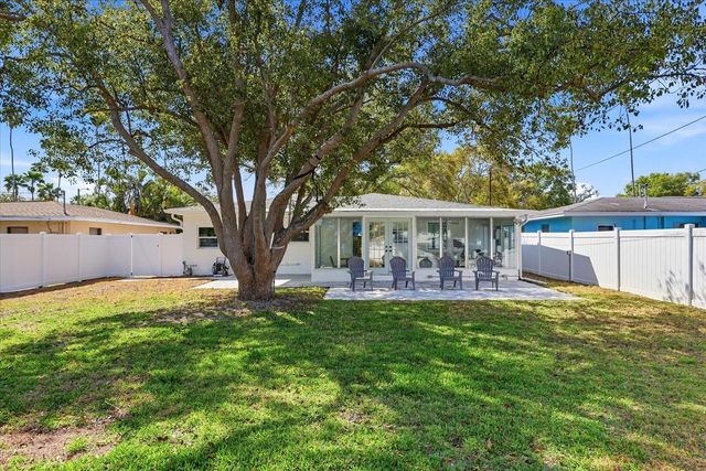 152 VALENCIA DRIVE, Dunedin, FL 34698