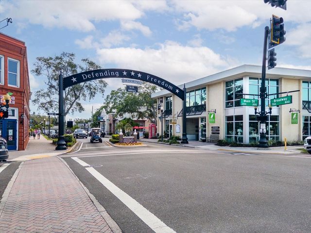 152 VALENCIA DRIVE, Dunedin, FL 34698