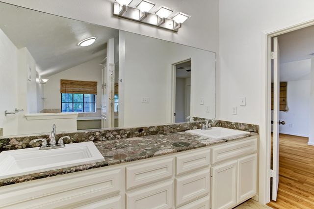 613 E 21st Street, Houston, TX 77008