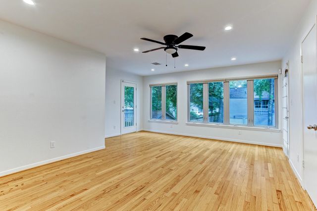 613 E 21st Street, Houston, TX 77008