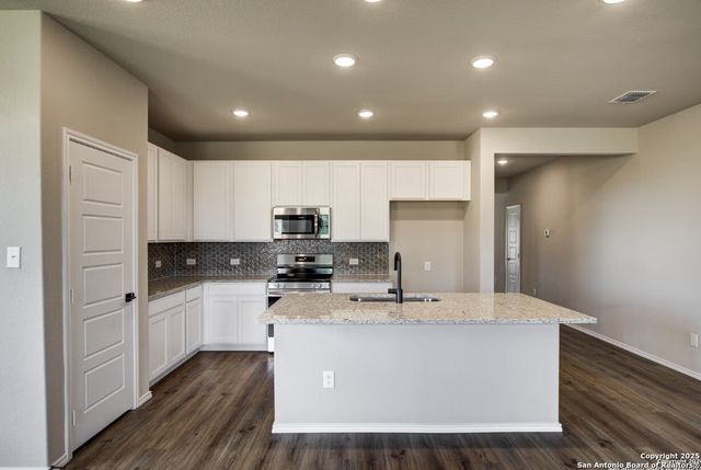 6606 Lowrie Block, San Antonio, TX 78239