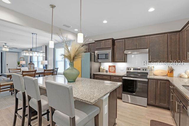 802 Destiny Dr, Bluffton, SC 29909