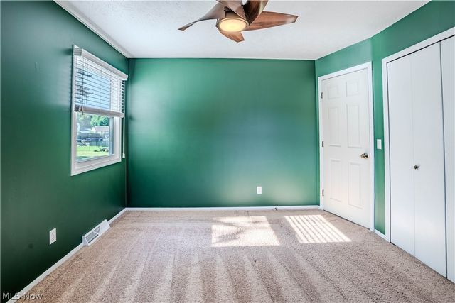 10027 Peachtree Drive, Strongsville, OH 44149