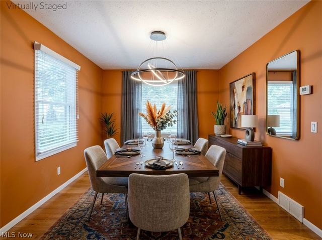10027 Peachtree Drive, Strongsville, OH 44149