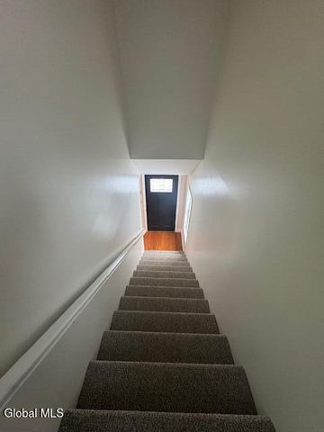 11 N Park Street, Cambridge, NY 12816