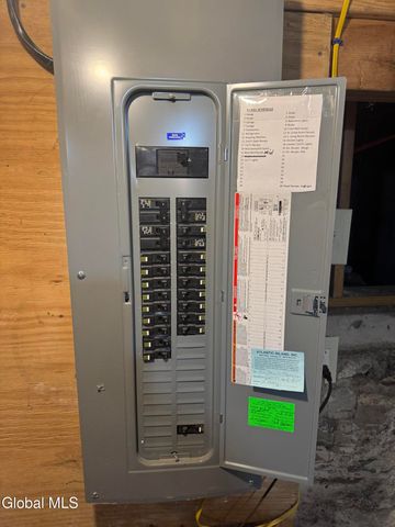 11 N Park Street, Cambridge, NY 12816