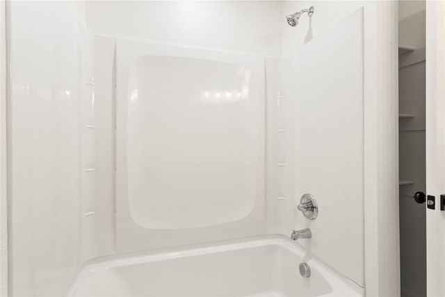4224 Alamo Avenue, Fort Worth, TX 76107