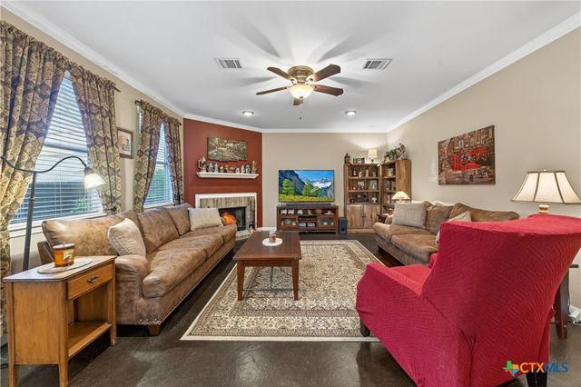 2052 Heaton Hall Drive, New Braunfels, TX 78130