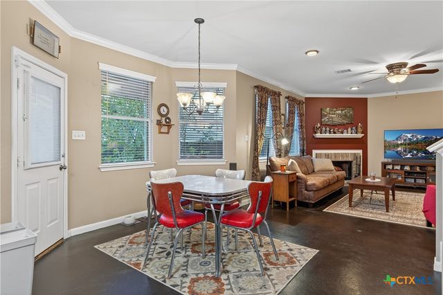 2052 Heaton Hall Drive, New Braunfels, TX 78130