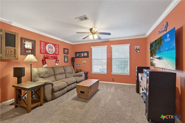 2052 Heaton Hall Drive, New Braunfels, TX 78130