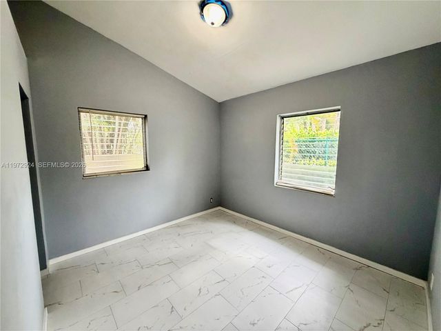 836 NW 12th Ter 2, Fort Lauderdale, FL 33311
