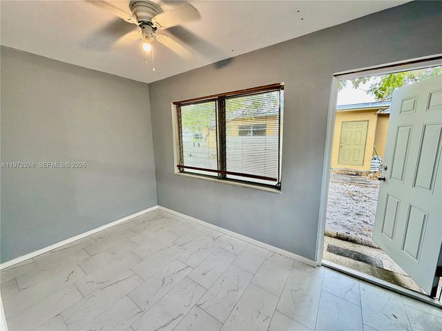 836 NW 12th Ter 2, Fort Lauderdale, FL 33311