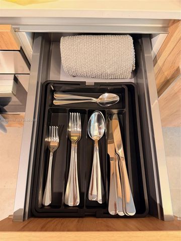 11 NE 6 STREET 706, Miami, FL 33132