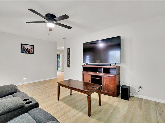 2294 Anita St, Live Oak, CA 95953