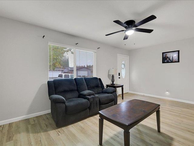 2294 Anita St, Live Oak, CA 95953