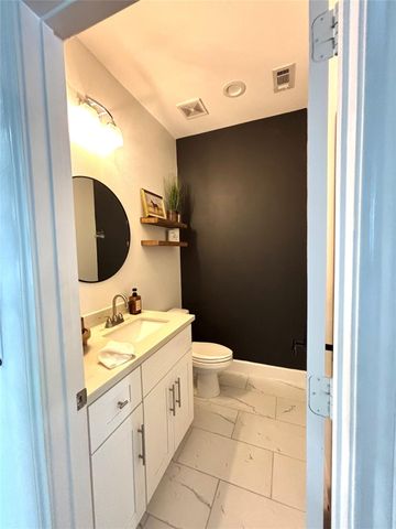 7520 Carver Road, Houston, TX 77088