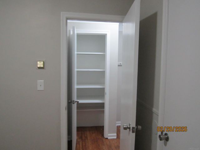 26700 Hopkins Street, Inkster, MI 48141