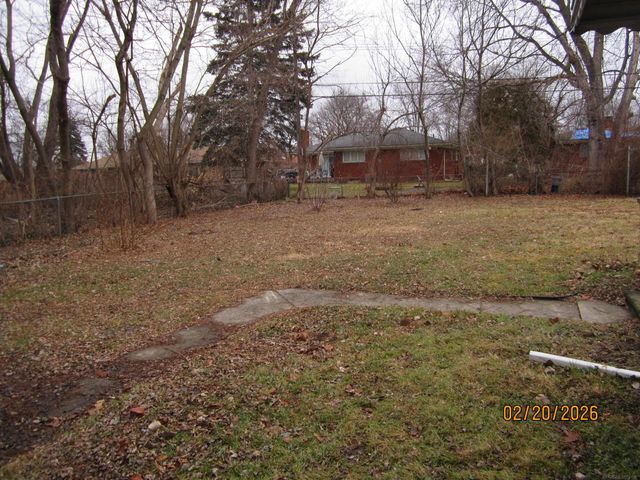 26700 Hopkins Street, Inkster, MI 48141