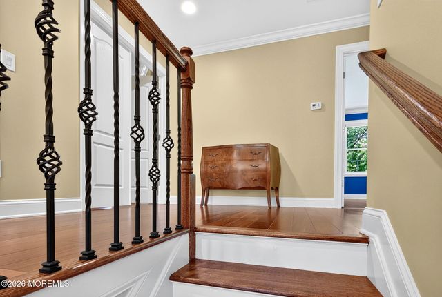 93 Lamb Lane, Manalapan, NJ 07726