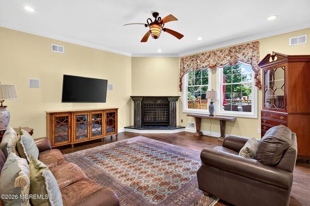 93 Lamb Lane, Manalapan, NJ 07726