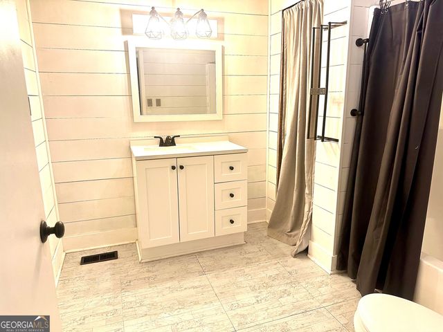 1664 Hampton Locust Grove Road, Locust Grove, GA 30248