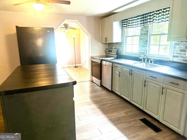 1664 Hampton Locust Grove Road, Locust Grove, GA 30248