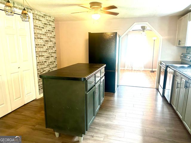 1664 Hampton Locust Grove Road, Locust Grove, GA 30248