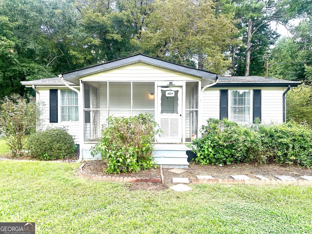 1664 Hampton Locust Grove Road, Locust Grove, GA 30248