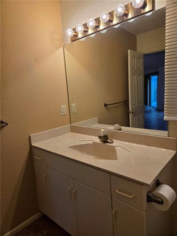 2428 Little Blue Court, Liberty, MO 64068