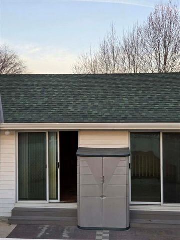 2428 Little Blue Court, Liberty, MO 64068