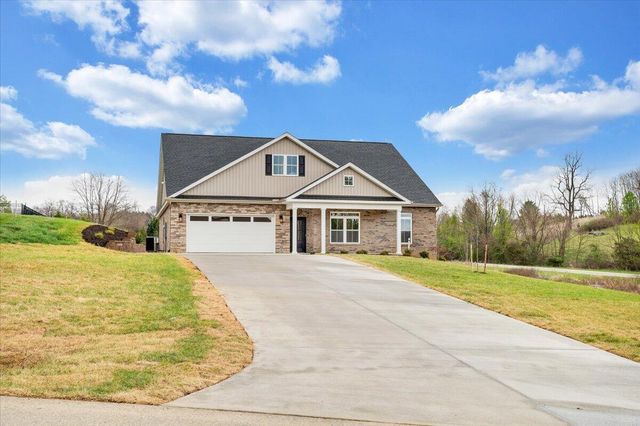 28 The Jackson of Ashley DR, Daleville, VA 24083