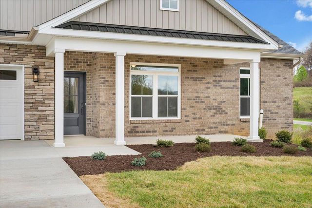 28 The Jackson of Ashley DR, Daleville, VA 24083