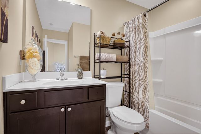 2283 Flint Drive, South Strabane, PA 15301