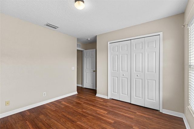 216 DRAGONS FIRE PLACE, Valrico, FL 33594