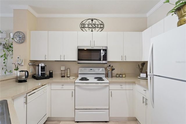 3751 CONROY ROAD 2325, Orlando, FL 32839