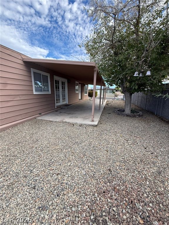 4395 Amargosa Way, Las Vegas, NV 89115 — photo 2