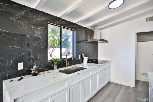 2540 W Picadilly Way, Anaheim, CA 92801