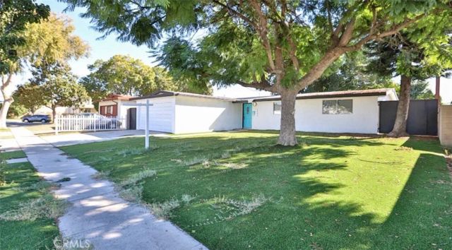 2540 W Picadilly Way, Anaheim, CA 92801