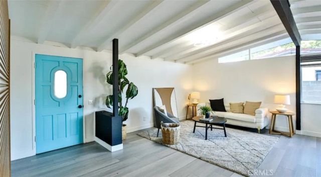 2540 W Picadilly Way, Anaheim, CA 92801