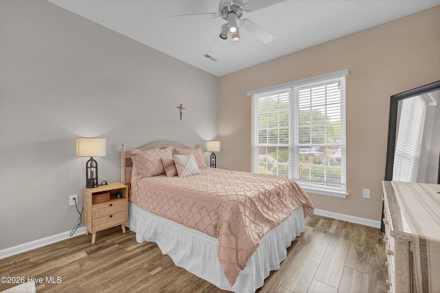 1600 Sturdivant Drive Apt 15, Wilmington, NC 28403
