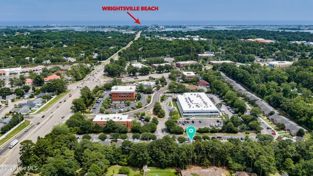 1600 Sturdivant Drive Apt 15, Wilmington, NC 28403