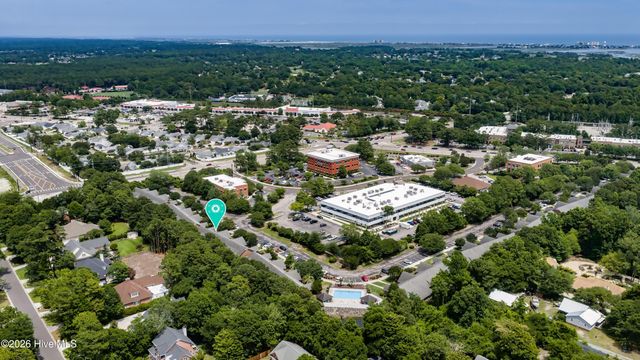 1600 Sturdivant Drive Apt 15, Wilmington, NC 28403
