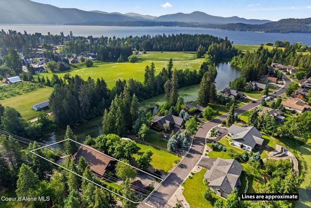 11 Canoe Cove, Dover, ID 83825