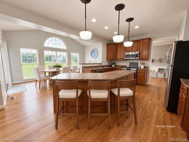 26123 Cornell Drive, Lyon Charter Township, MI 48178